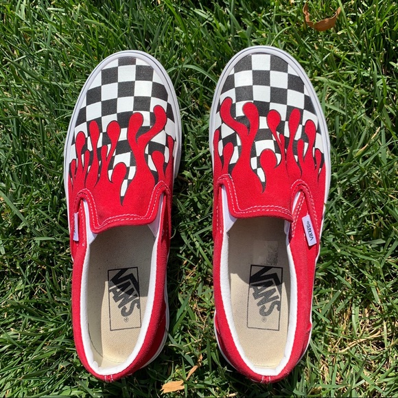 vans slip on red drip